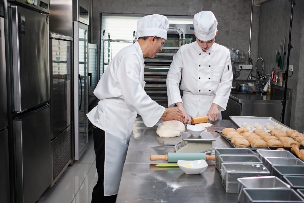 ustensiles de cuisine professionnelle